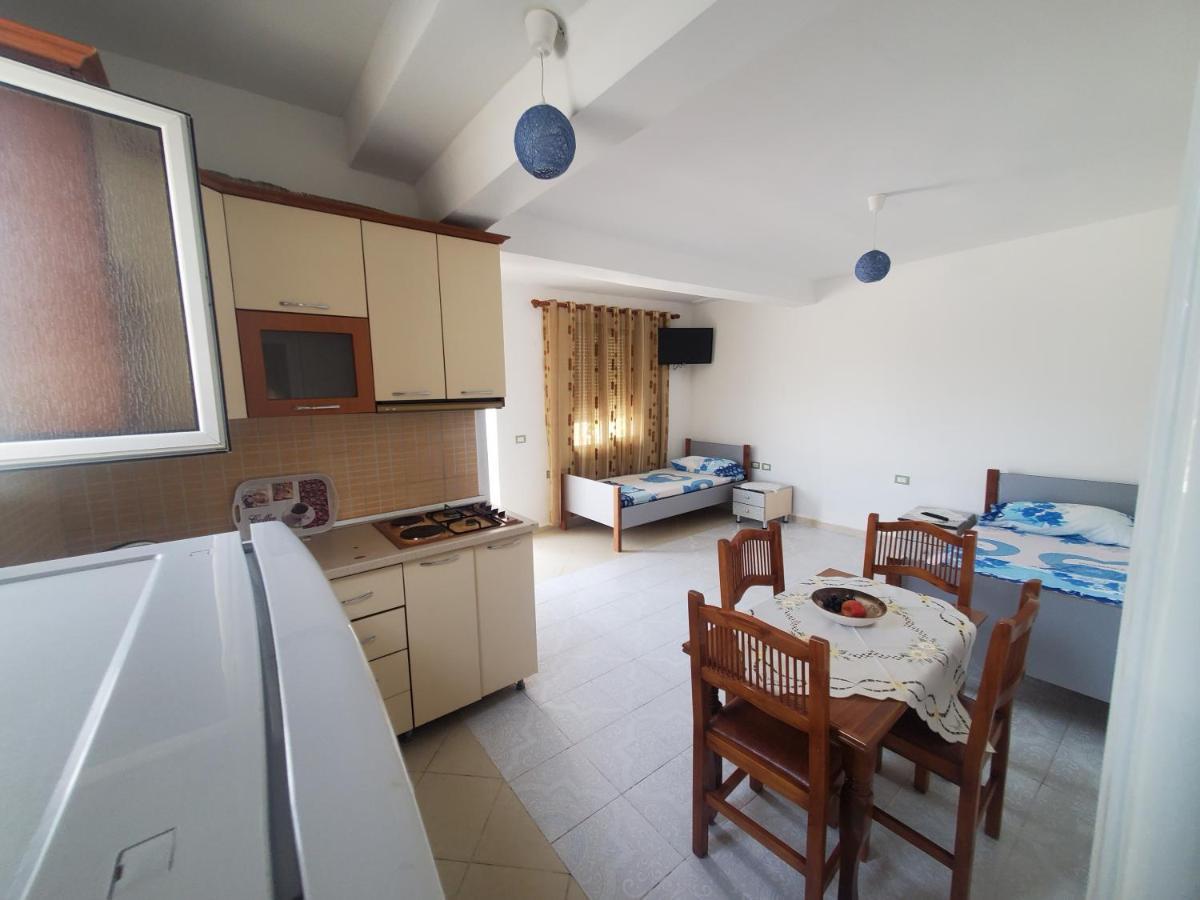 Guest House Vlorë 外观 照片