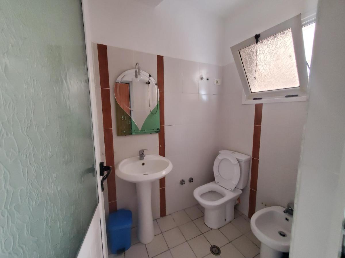 Guest House Vlorë 外观 照片