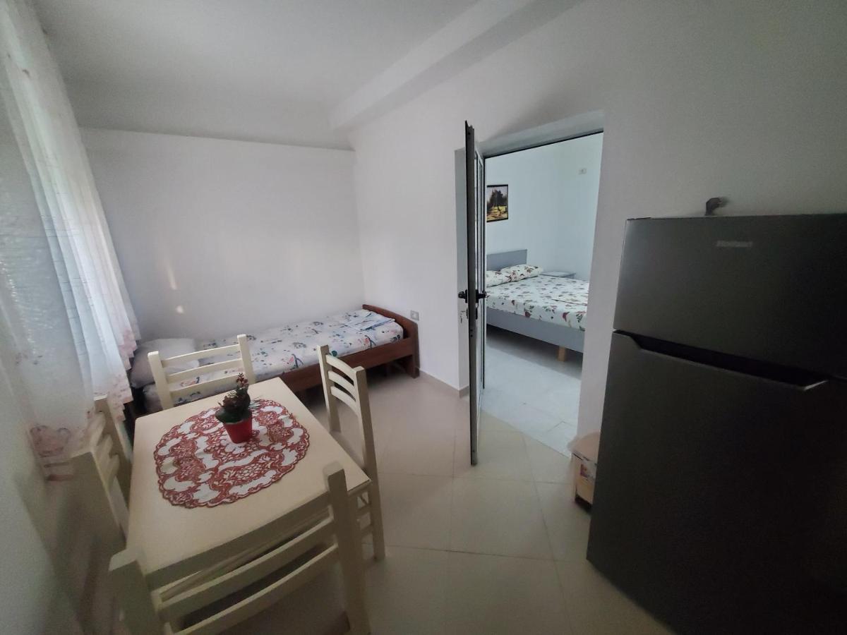 Guest House Vlorë 外观 照片