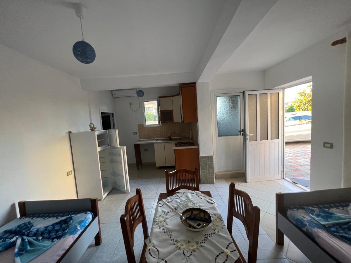 Guest House Vlorë 外观 照片