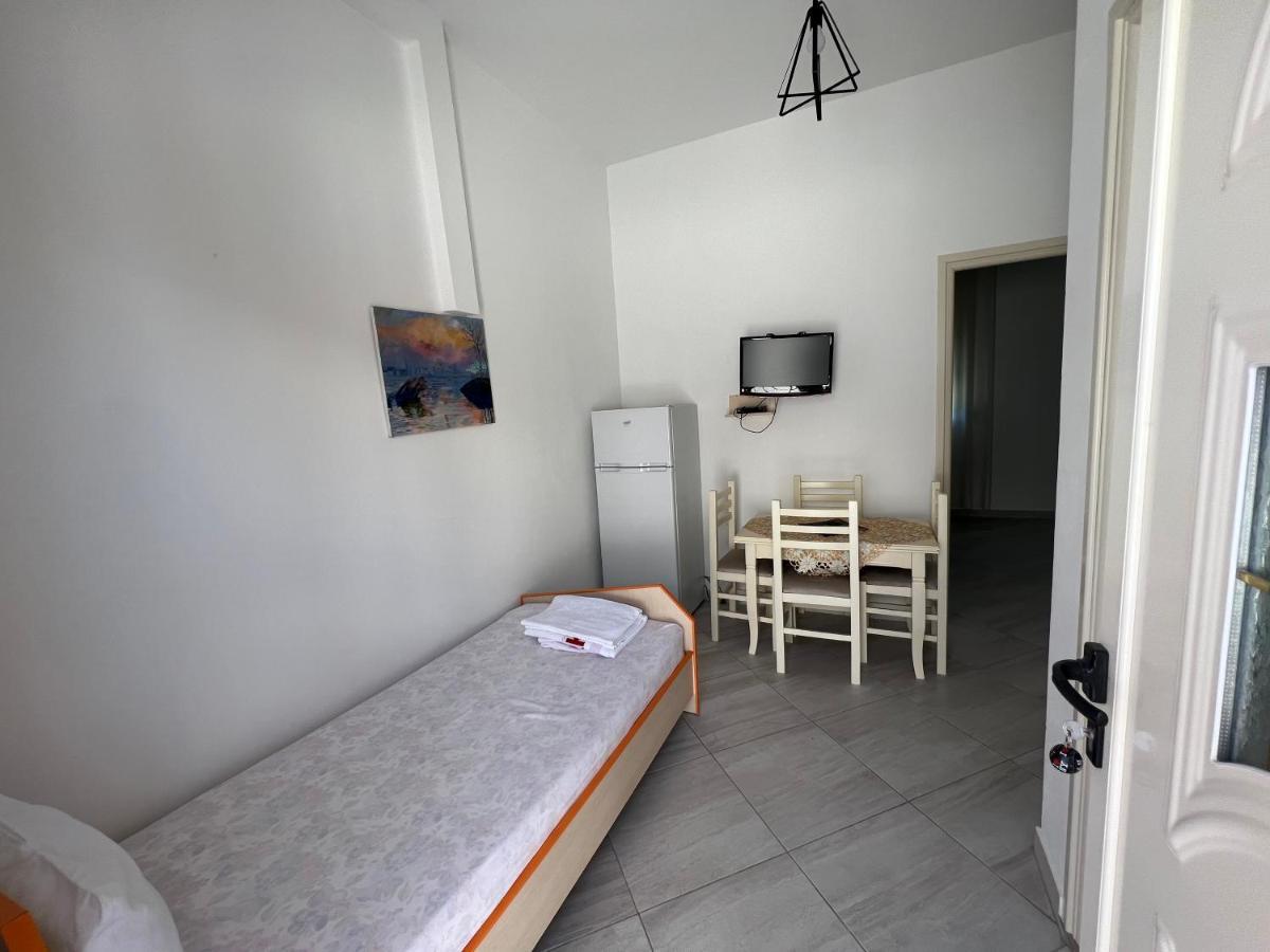 Guest House Vlorë 外观 照片