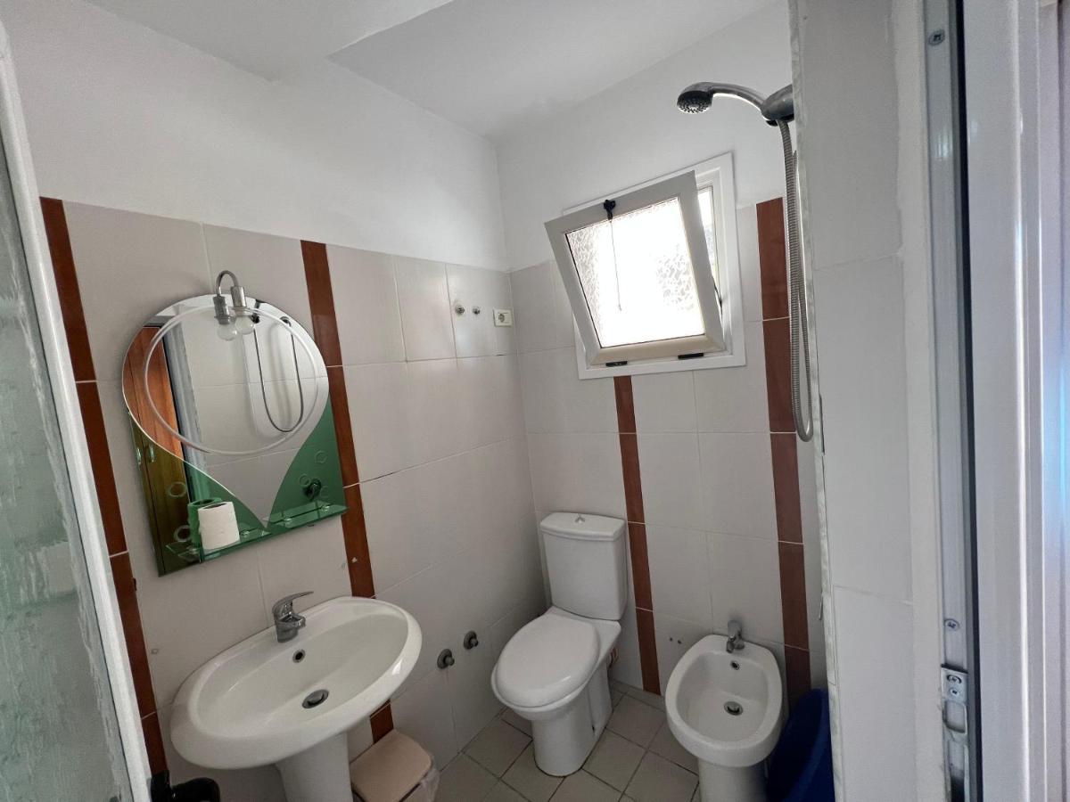 Guest House Vlorë 外观 照片